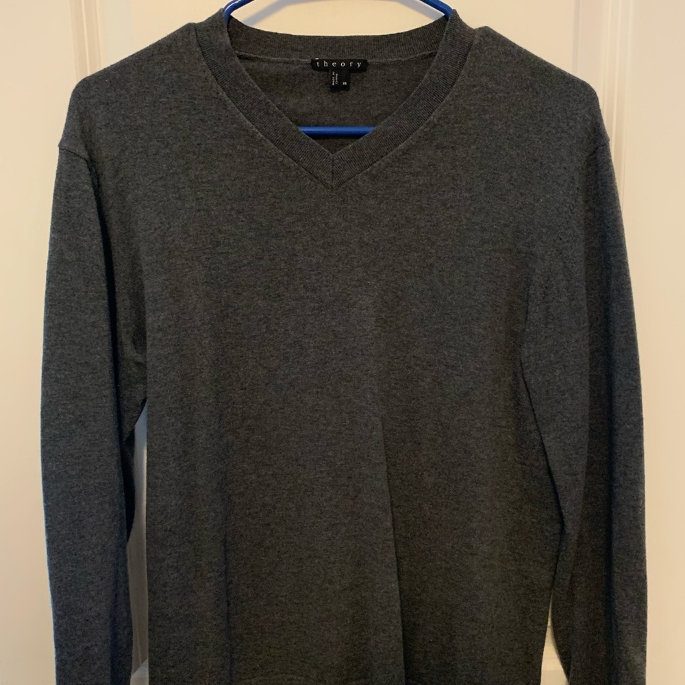 Theory V-neck Sweater - XS